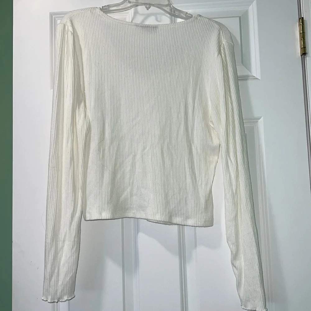 Long sleeve off white blouse - Picture 2 of 5